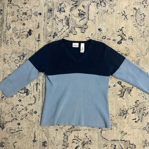 Liz Claiborne 90s Blue V-Neck Top